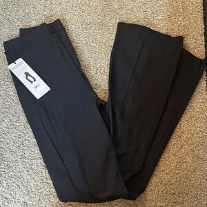 Alo yoga brand new flare leg leggins